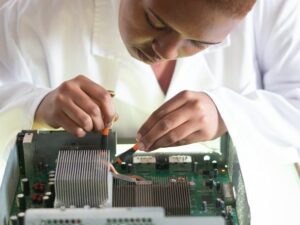 Curso Formación Laburo Instalaciones eléctricas, domóticas y climatización residencial